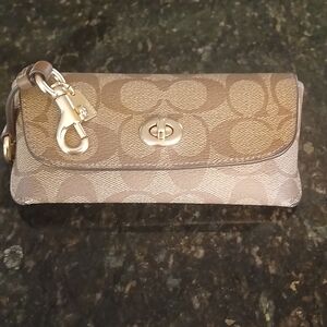 Coach Signature Sunglasses Case